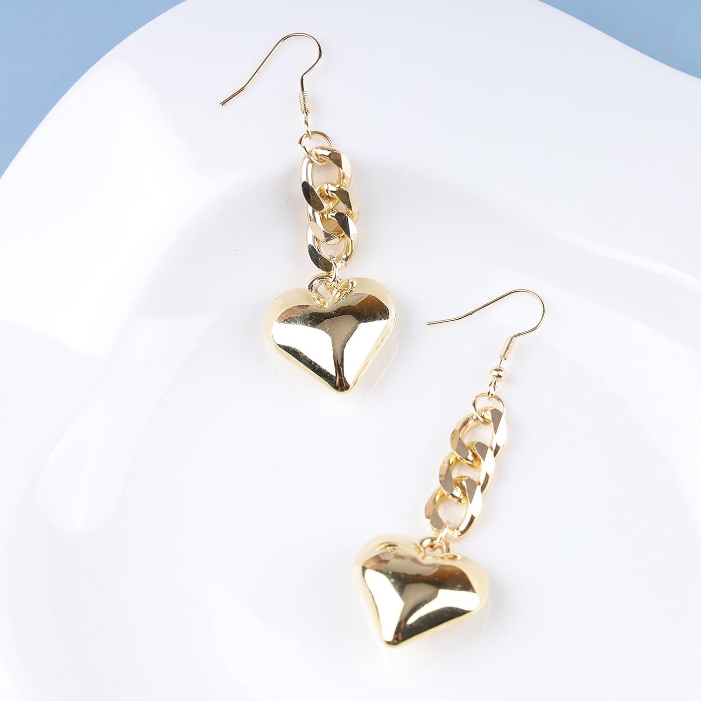 Boho Large Heart Drop Earrings Vintage Gold Love Heart Dangle Earrings Punk Statement Open Big Hoop Heart Earrings Wedding Prom 3D Heart Drop Earrings Jewelry for Women