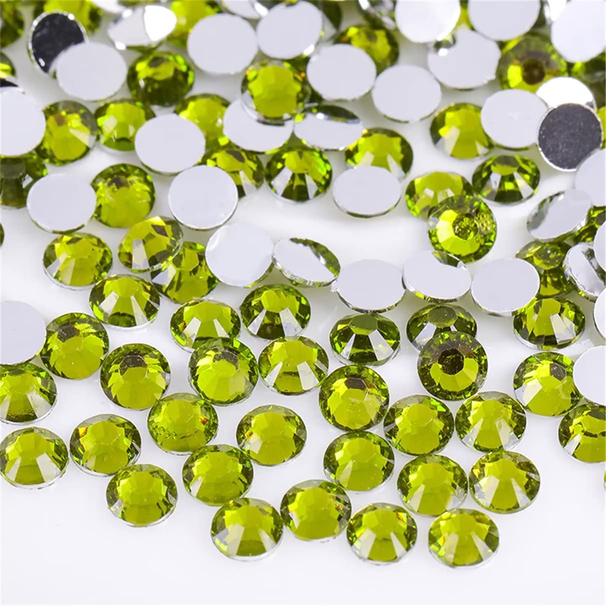 1500 Pieces SS16 4mm Flatback Rhinestones Clear Glass Round Gems Crystals for Nail Art DIY Crafts Clothes Shoes Bags （Olive Green）