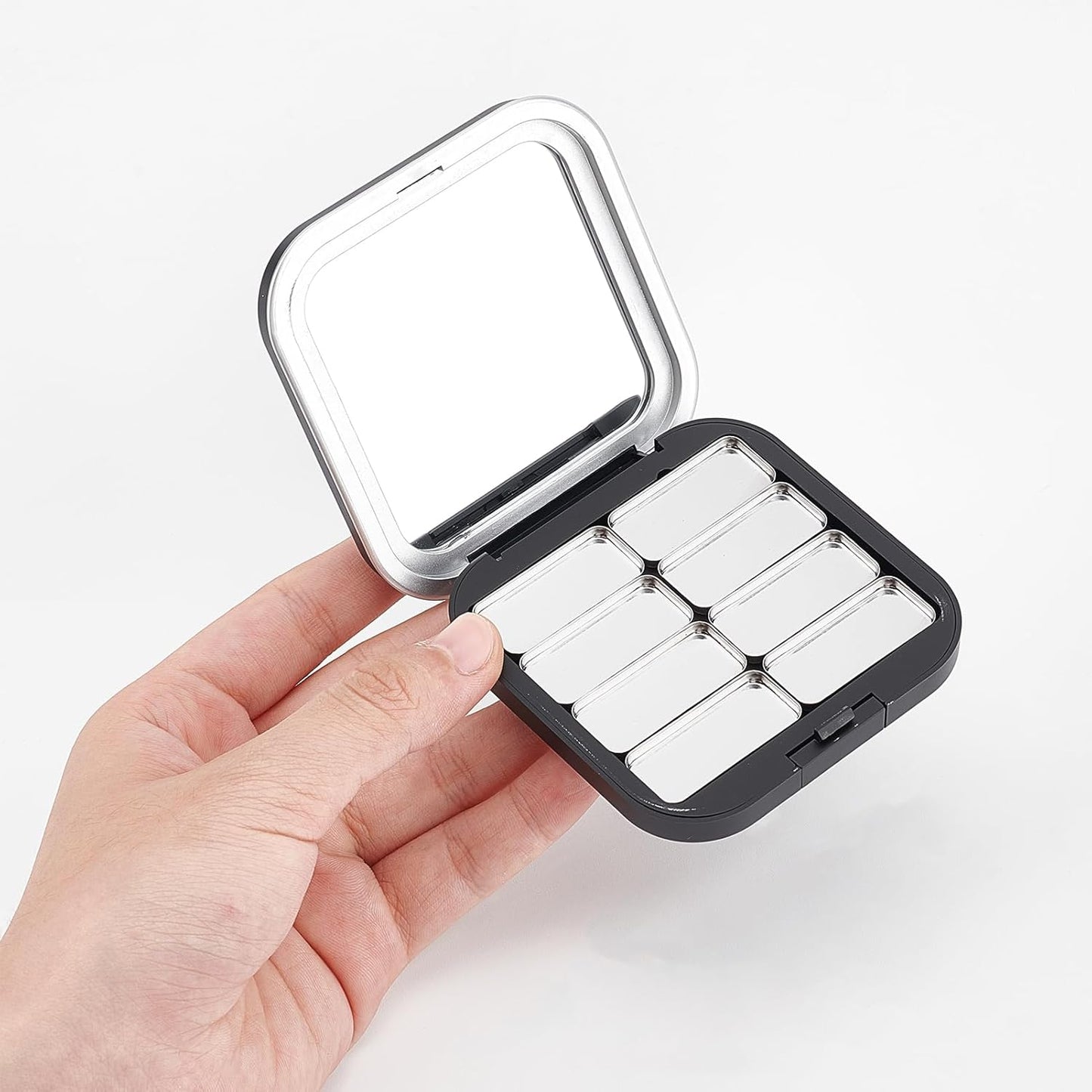 NICENEEDED 2 Pcs Empty Eyeshadow Palettes, 8 Grids Blush Pallet Makeup, DIY Eye Shadow Pigment Holder Case Refillable Cosmetic Sample Makeup Storage Box for Women