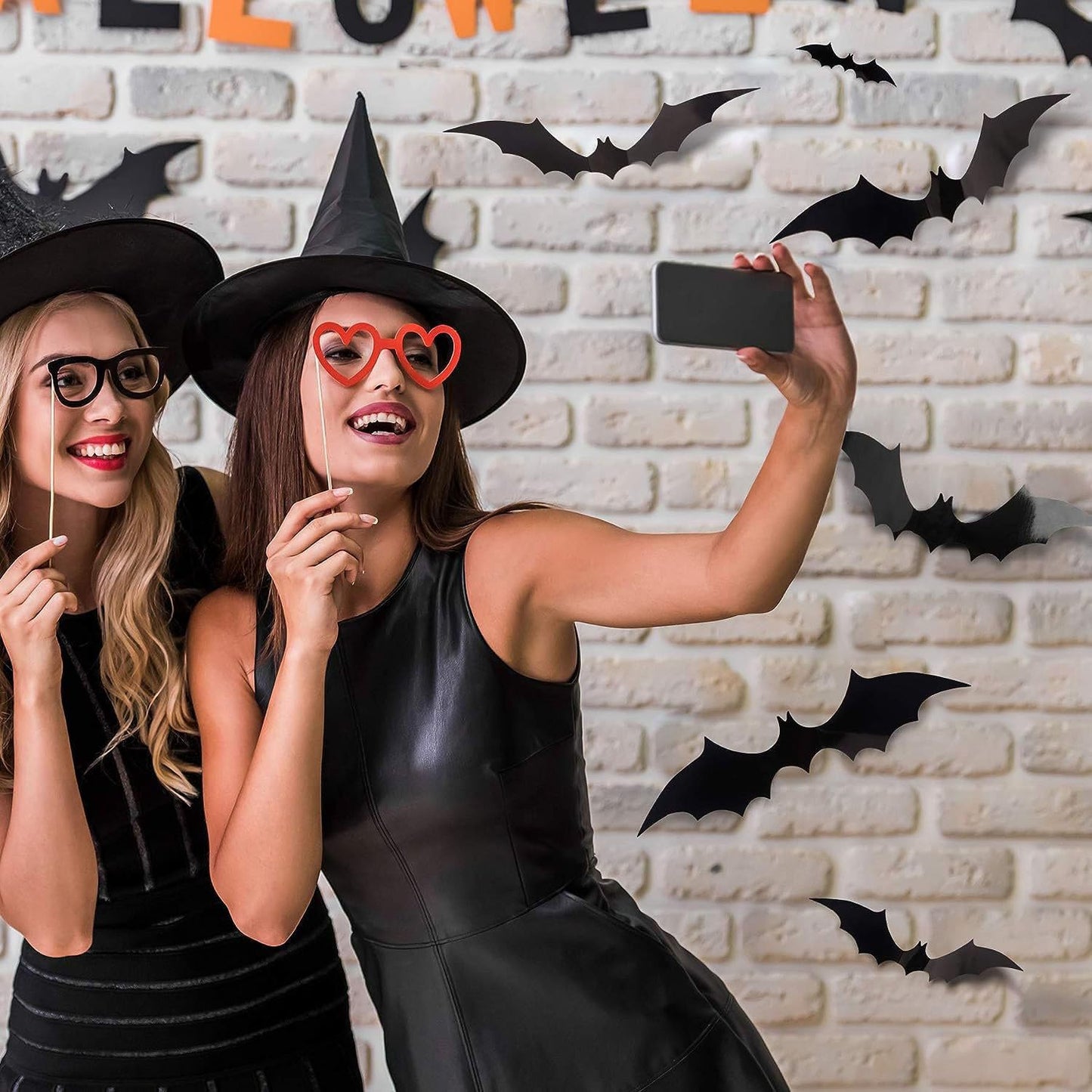 Halloween 3D Bats Decorations Halloween Bats Decoration Sticker Waterproof Scary Bats Wall Decor for Halloween Home Decor Wall and Party Decoration 60Pcs