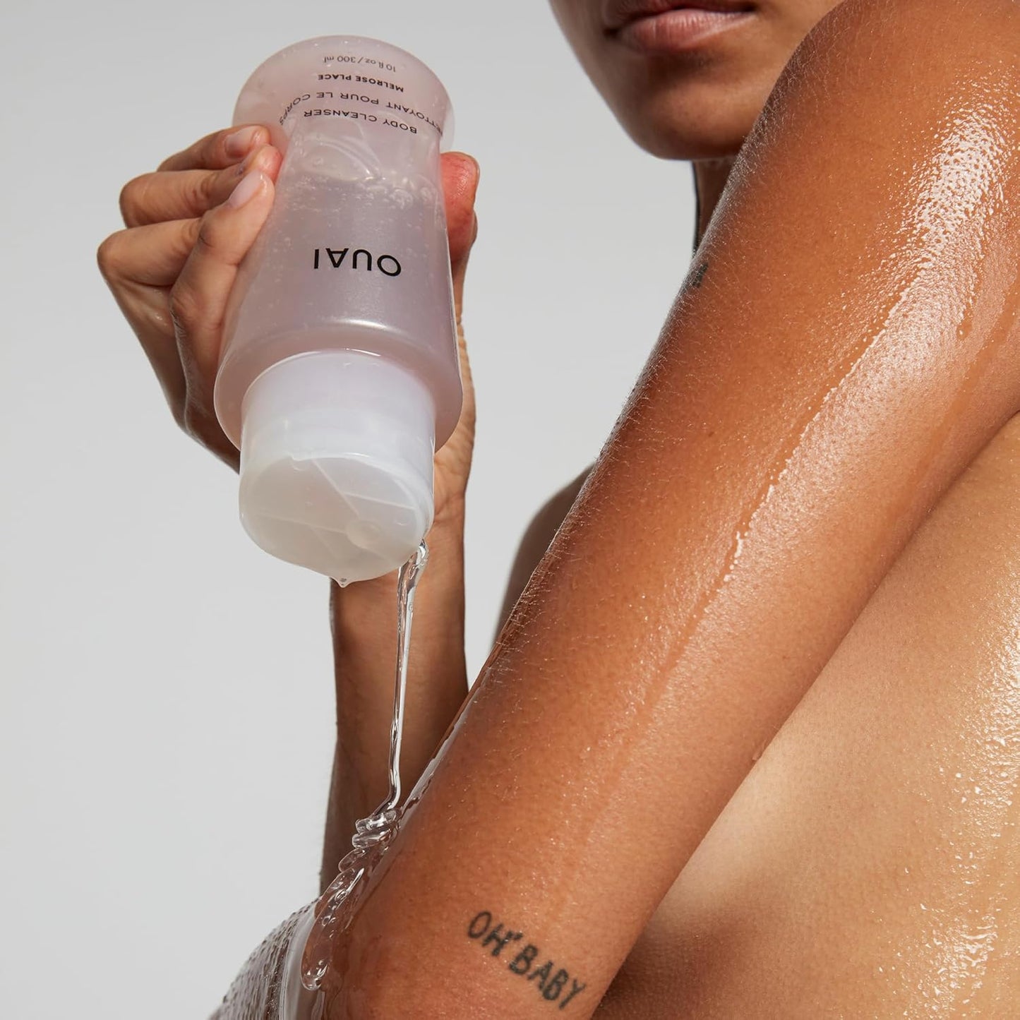 OUAI Body Cleanser Travel Size, Melrose Place - Foaming Body Wash with Jojoba Oil & Rosehip Oil to Hydrate, Balance & Soften Skin - Paraben, Phthalate, Sulfate Free Skin Care Products (3 Fl Oz)