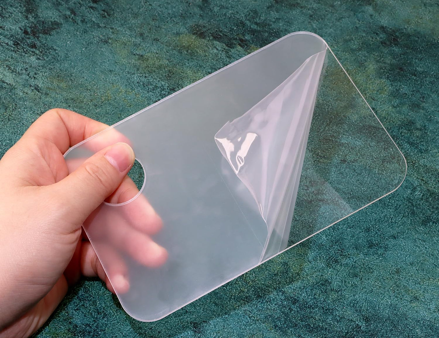 1set Plastic Makeup Mixing Palette and Spatula Cosmetic Palette Foundation Palette For Nail Art Eye Shadow Lipsticks Mixing Makeup Tools Makeup Applicator Kit (3.94x5.83inch)