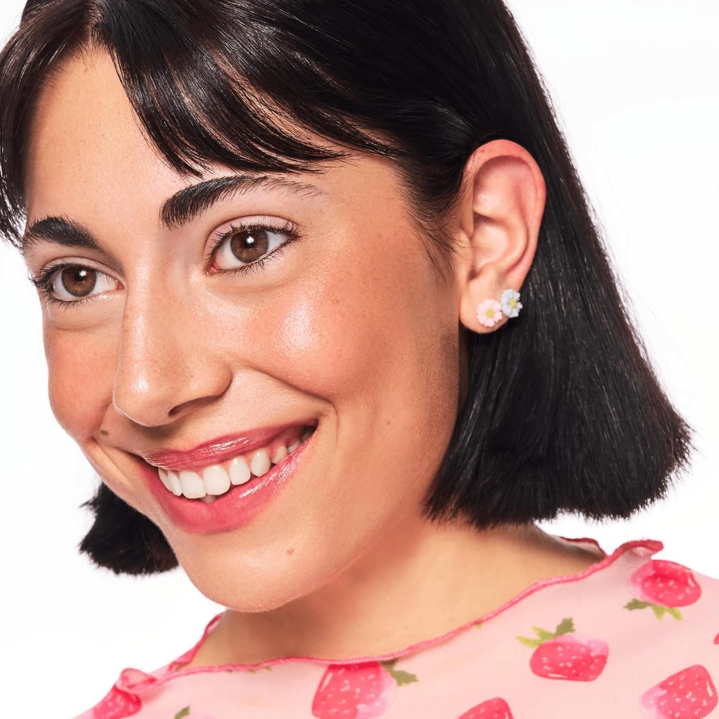 essence | Baby Got Bronze Liquid Bronzer | Lightweight, Buildable, Natural Finish with Sponge Applicator| Vegan & Cruelty Free (30 | Vacation Vibes)